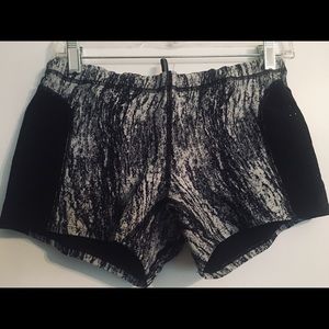 Crossfit booty shorts